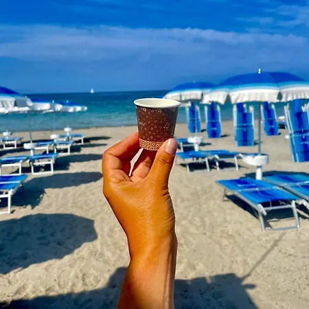 Acquaria Vacanze *